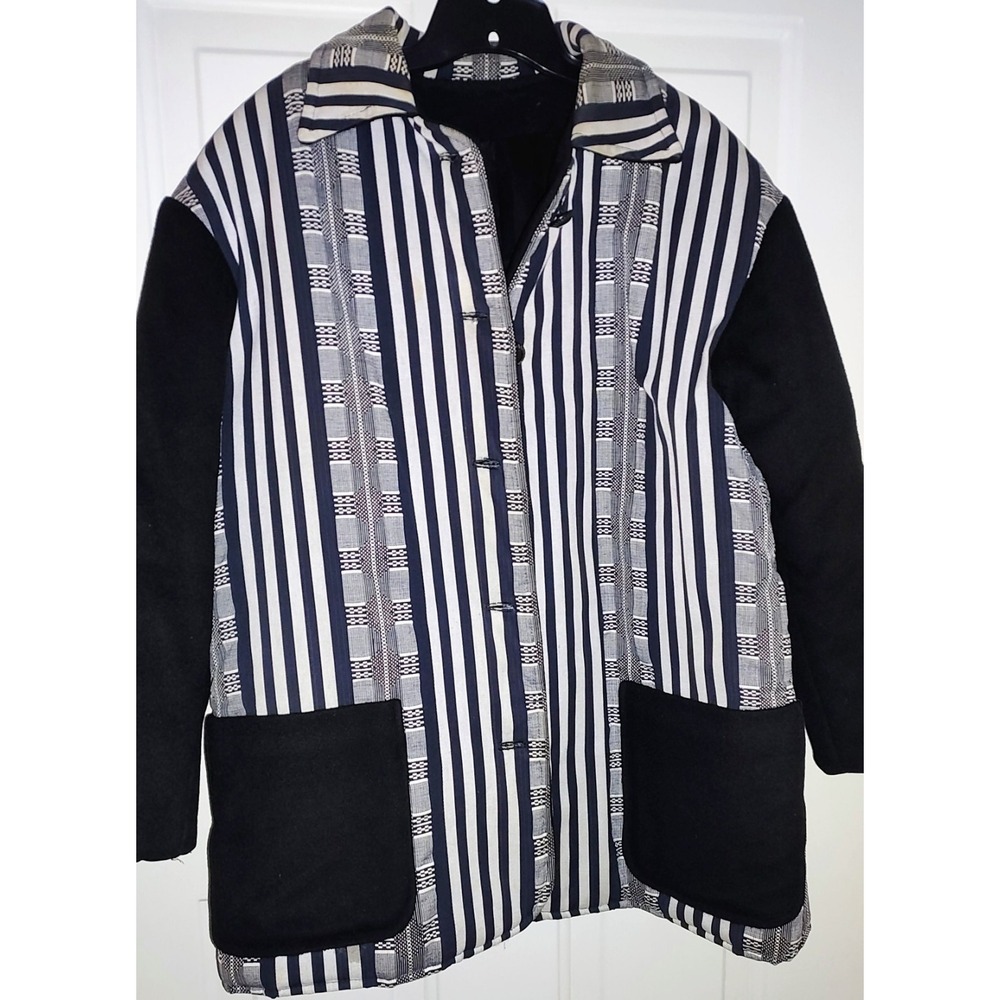Black & Tan Lined Coat with Pockets XL